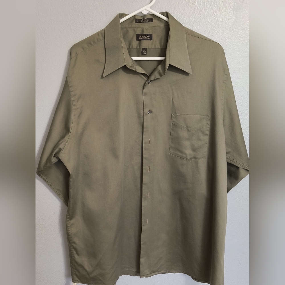 Fitted dress shirt 17-17 1/2